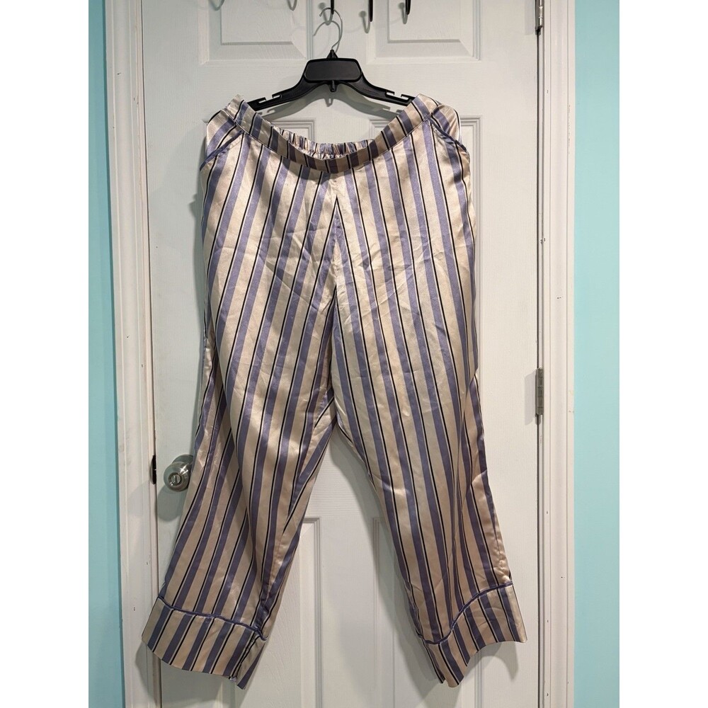 Victoria's Secret Plush Wrap Robe Size L 2pc Set Incl Adore Me PJ Lounge Pants - Picture 6 of 8